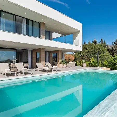 Golf & Seaview With Heated Private Pool *