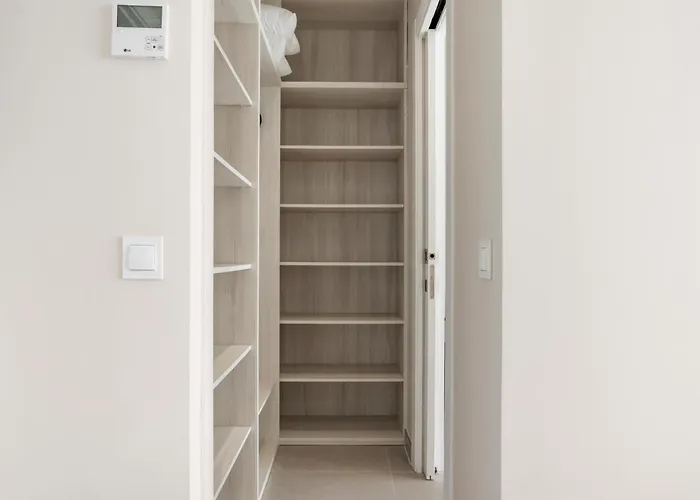 Golf & Seaview With Heated Private Pool Estepona