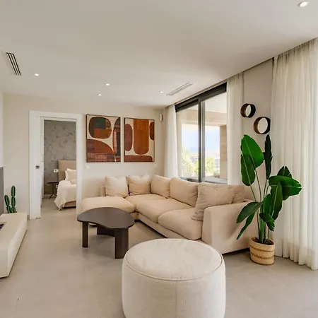 Golf & Seaview With Heated Private Pool * Estepona