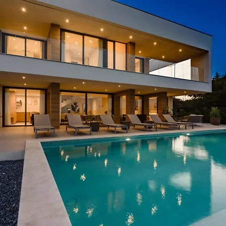 Villa Golf & Seaview With Heated Private Pool *
