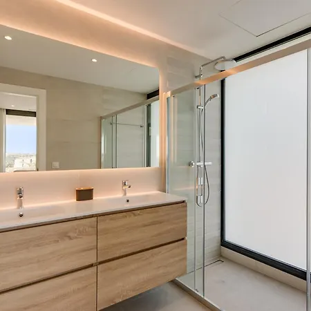Golf & Seaview With Heated Private Pool