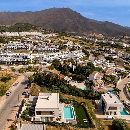 Golf & Seaview With Heated Private Pool Villa *